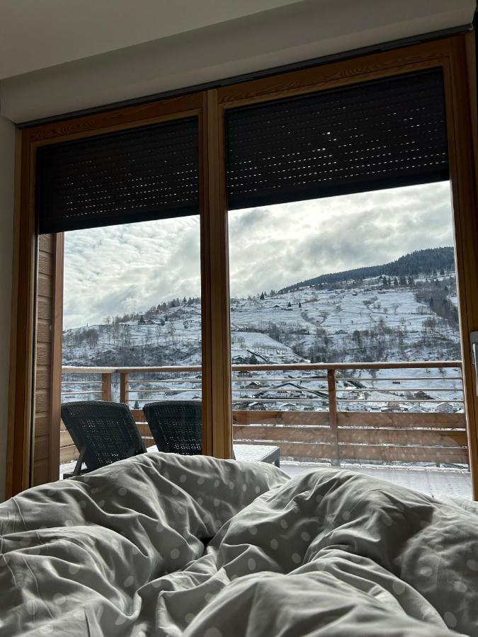 Magnifique appartement neuf dans chalet + parking La Bresse Extérieur photo